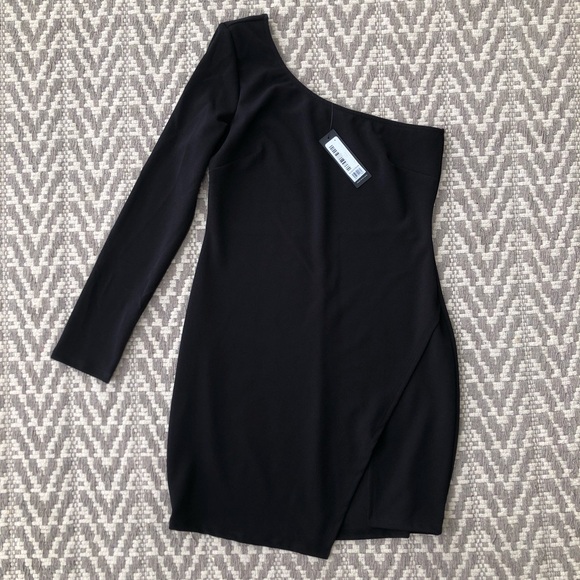 Lulus Dresses & Skirts - Lulus soltera one shoulder long sleeve mini bodycon dress size L